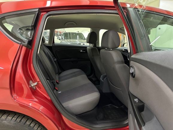 Seat Leon, 2.0 л, АТ, 2008 фото 2