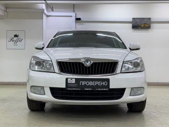 Skoda Octavia Elegance, 1.8 л, АКПП, 2012 фото 4