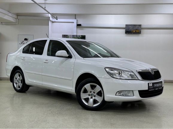 Skoda Octavia Elegance, 1.8 л, АТ, 2012 фото 5