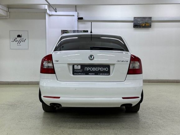 Skoda Octavia Elegance, 1.8 л, АТ, 2012 фото 7
