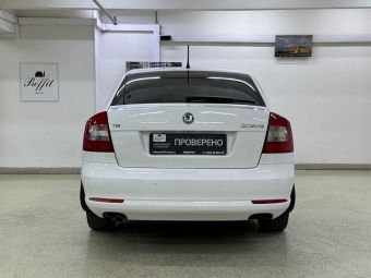 Skoda Octavia Elegance, 1.8 л, АКПП, 2012 фото 7