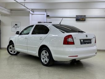 Skoda Octavia Elegance, 1.8 л, АКПП, 2012 фото 8