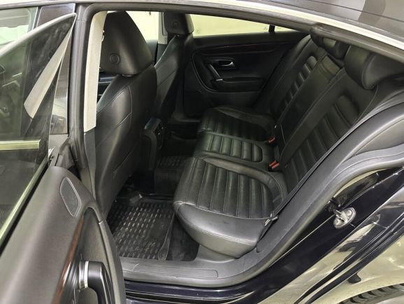 Volkswagen Passat CC, 2.0 л, Робот, 2011 фото 1