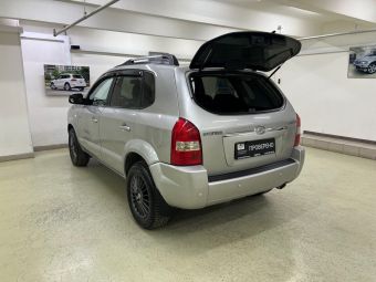 Hyundai Tucson, 2.0 л, АКПП, 2007 фото 9