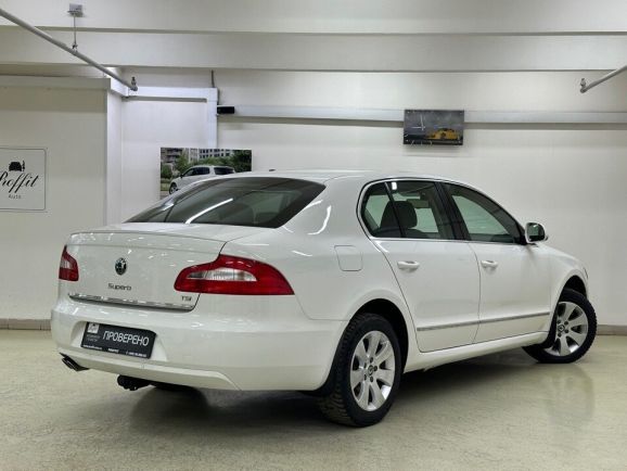 Skoda Superb, 1.8 л, АТ, 2013 фото 8
