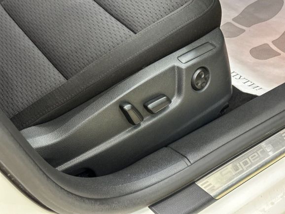 Skoda Superb, 1.8 л, АТ, 2013 фото 17