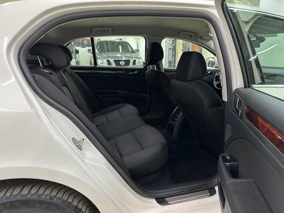 Skoda Superb, 1.8 л, АТ, 2013 фото 2