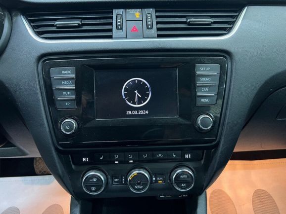 Skoda Octavia, 1.4 л, Робот, 2014 фото 13