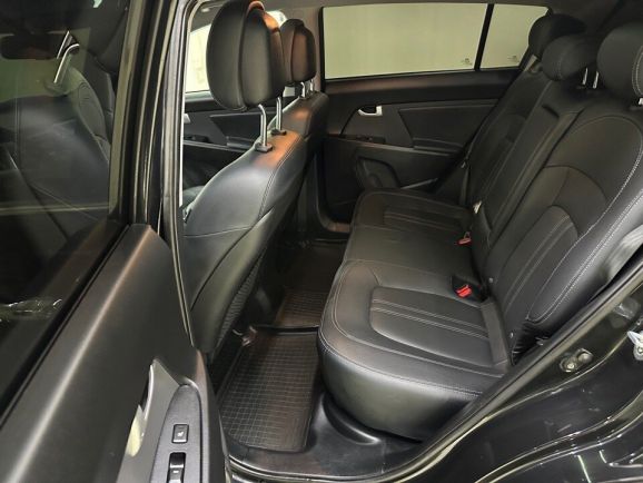 Kia Sportage, 2.0 л, АТ, 2012 фото 2