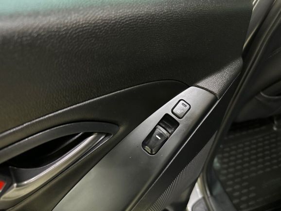 Hyundai ix35, 2.0 л, АТ, 2014 фото 1