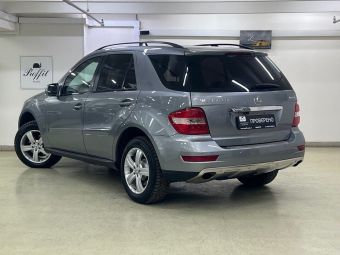 Mercedes-Benz M-Класс ML 350 CDI 4MATIC, 3.0 л, АКПП, 2010 фото 8
