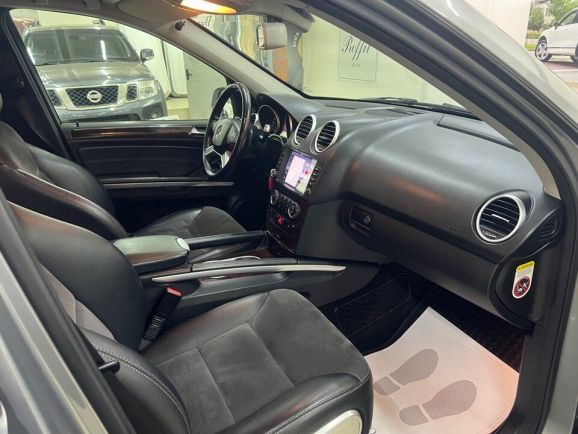 Mercedes-Benz M-Класс ML 350 CDI 4MATIC, 3.0 л, АТ, 2010 фото 15