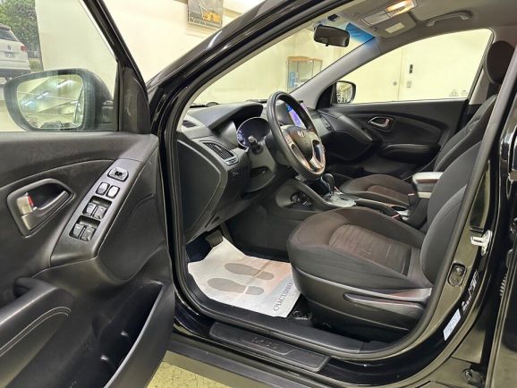 Hyundai ix35, 2.0 л, АТ, 2015 фото 9