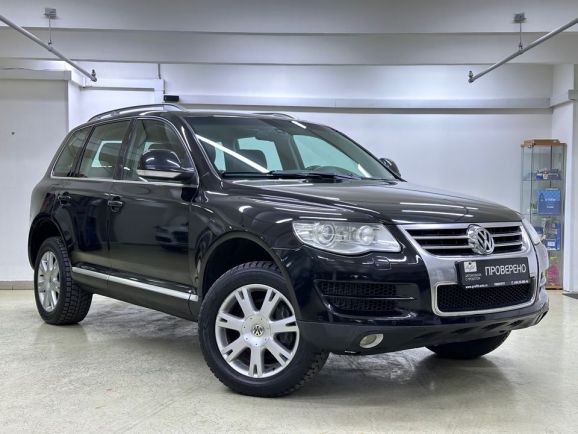 Volkswagen Touareg, 3.0 л, АТ, 2010 фото 5