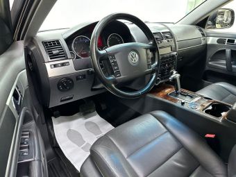 Volkswagen Touareg, 3.0 л, АКПП, 2010 фото 10