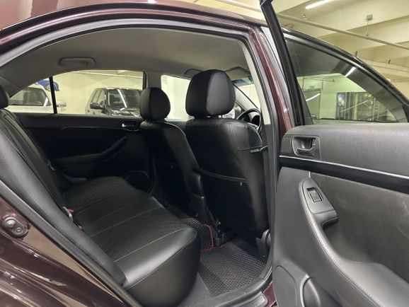 Toyota Avensis, 1.8 л, МТ, 2008 фото 2