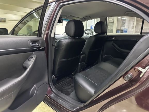 Toyota Avensis, 1.8 л, МТ, 2008 фото 1