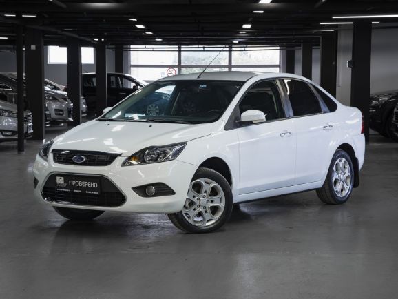 Ford Focus, 2.0 л, АТ, 2009 фото 3