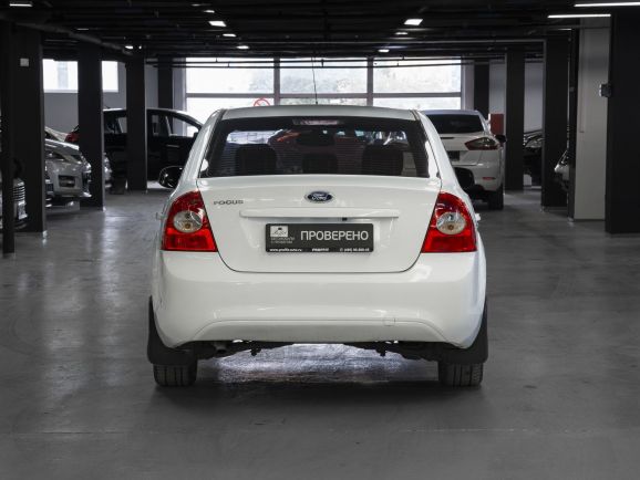 Ford Focus, 2.0 л, АТ, 2009 фото 7