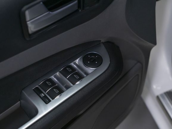 Ford Focus, 2.0 л, АТ, 2009 фото 9