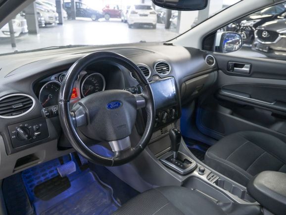 Ford Focus, 2.0 л, АТ, 2009 фото 10
