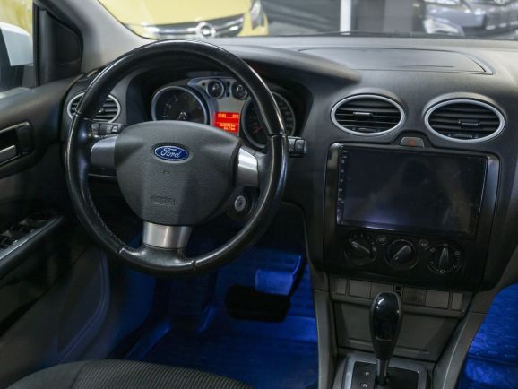 Ford Focus, 2.0 л, АТ, 2009 фото 19