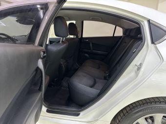 Mazda 6, 2.0 л, АТ, 2011 фото 1