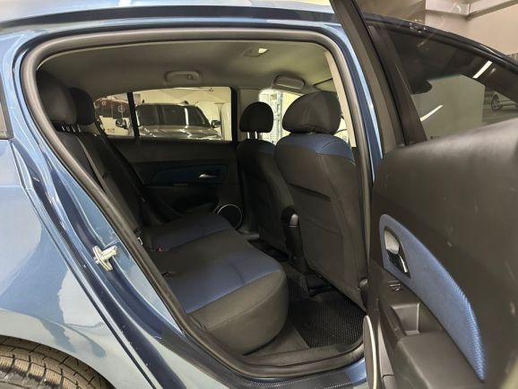 Chevrolet Cruze, 1.8 л, АТ, 2014 фото 2