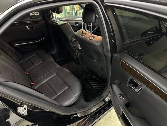 Mercedes-Benz E-Класс, 1.8 л, АТ, 2011 фото 2