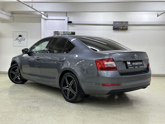 Skoda Octavia, 1.8 л, Робот, 2015 фото 6