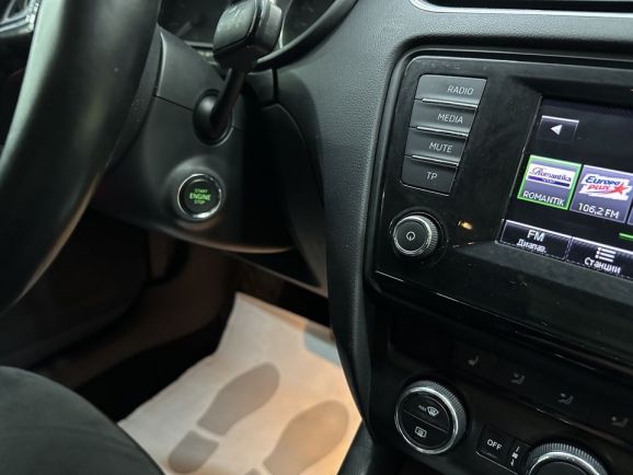 Skoda Octavia, 1.8 л, Робот, 2015 фото 14