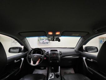 Kia Sorento Premium, 2.2 л, АКПП, 2010 фото 2