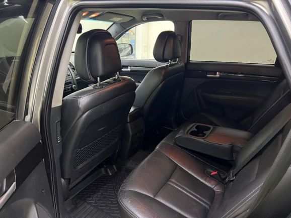 Kia Sorento Premium, 2.2 л, АТ, 2010 фото 1