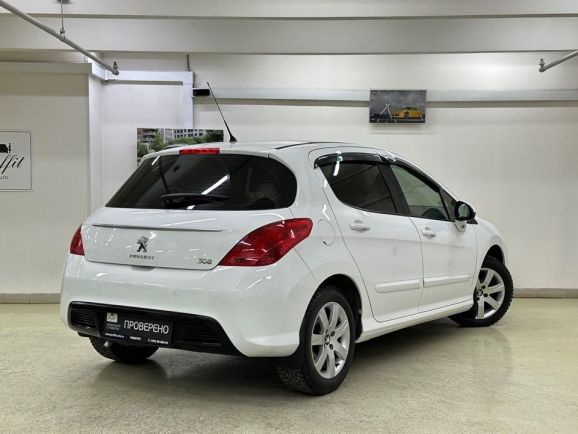 Peugeot 308, 1.6 л, АТ, 2012 фото 7