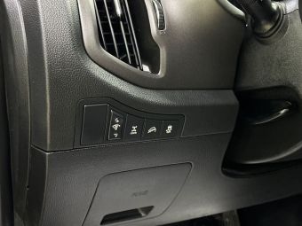 Kia Sportage Premium, 2.0 л, АКПП, 2012 фото 12