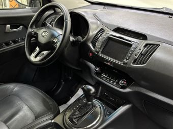 Kia Sportage Premium, 2.0 л, АКПП, 2012 фото 17