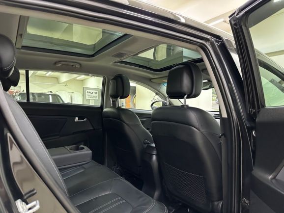 Kia Sportage Premium, 2.0 л, АТ, 2012 фото 20