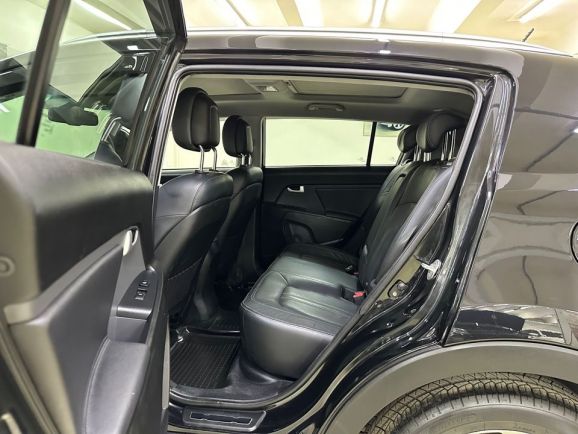 Kia Sportage Premium, 2.0 л, АТ, 2012 фото 2