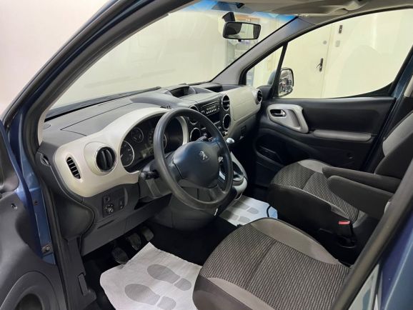 Peugeot Partner, 1.6 л, МТ, 2013 фото 11