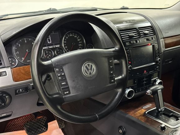 Volkswagen Touareg, 3.0 л, АТ, 2008 фото 12