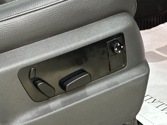 Volkswagen Touareg, 3.0 л, АТ, 2008 фото 18