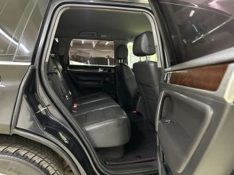 Volkswagen Touareg, 3.0 л, АКПП, 2008 фото 2