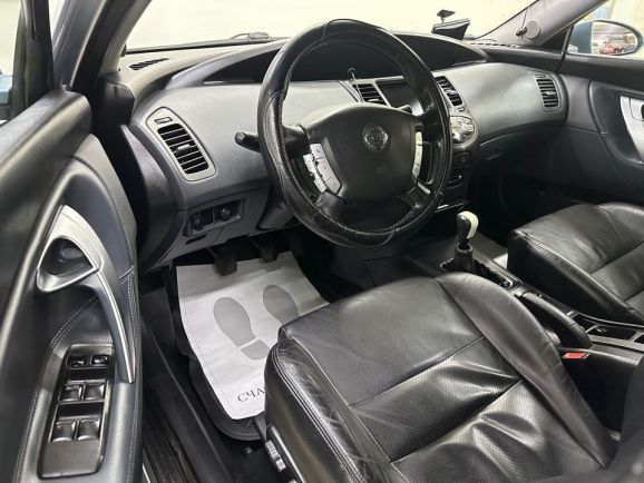Nissan Primera, 1.8 л, МТ, 2004 фото 9