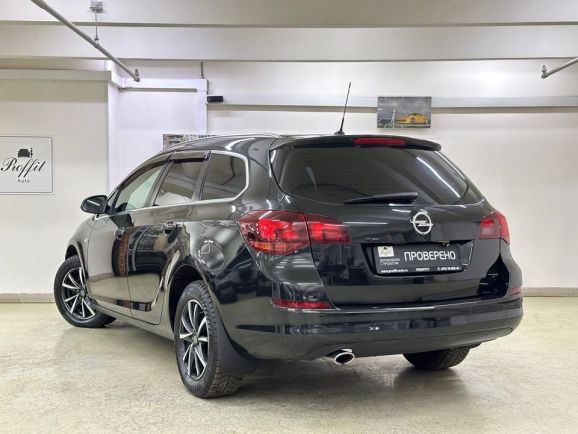 Opel Astra, 1.6 л, АТ, 2011 фото 8