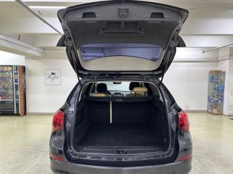 Opel Astra, 1.6 л, АКПП, 2011 фото 9