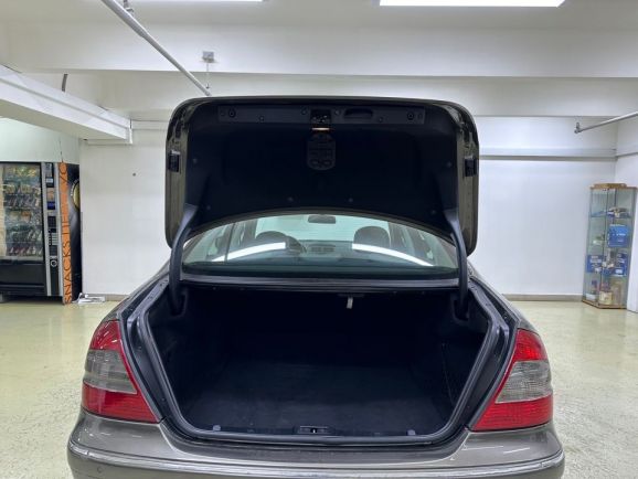 Mercedes-Benz E-Класс, 2.5 л, АТ, 2008 фото 9