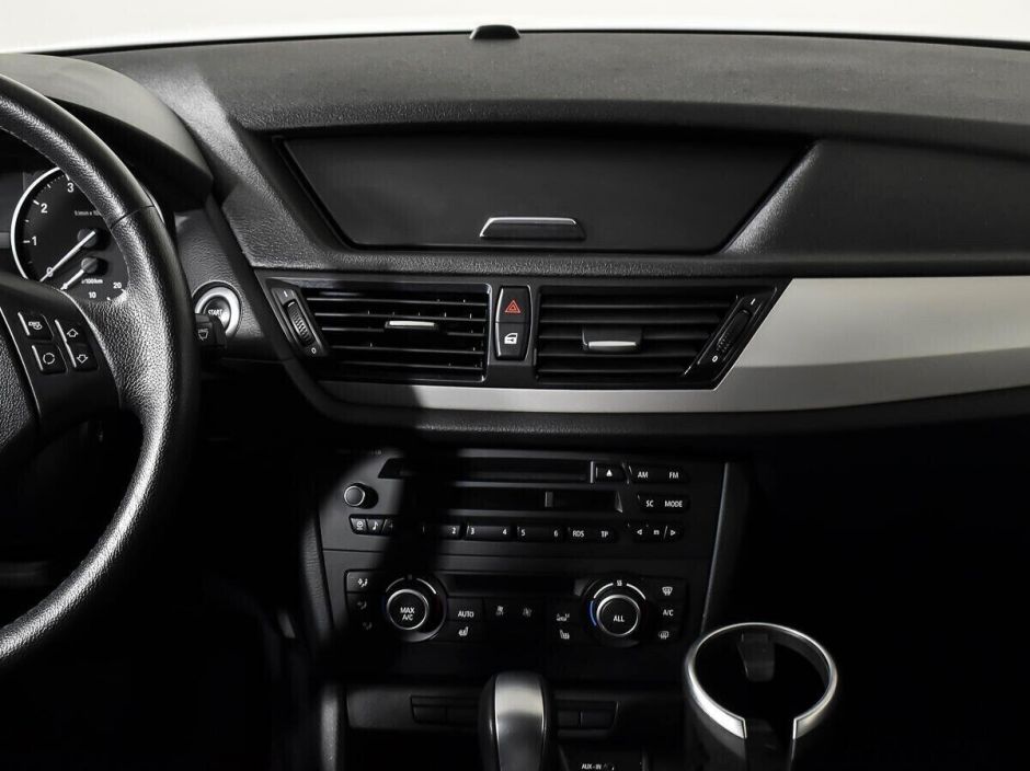 BMW X1, 2.0 л, АТ, 2013 фото 15