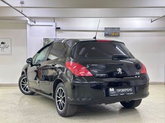 Peugeot 308, 1.6 л, АКПП, 2008 фото 8
