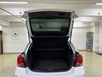 Chevrolet Cruze, 1.6 л, АКПП, 2012 фото 9