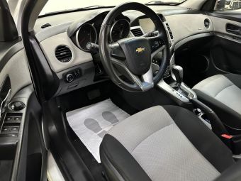 Chevrolet Cruze, 1.6 л, АКПП, 2012 фото 10